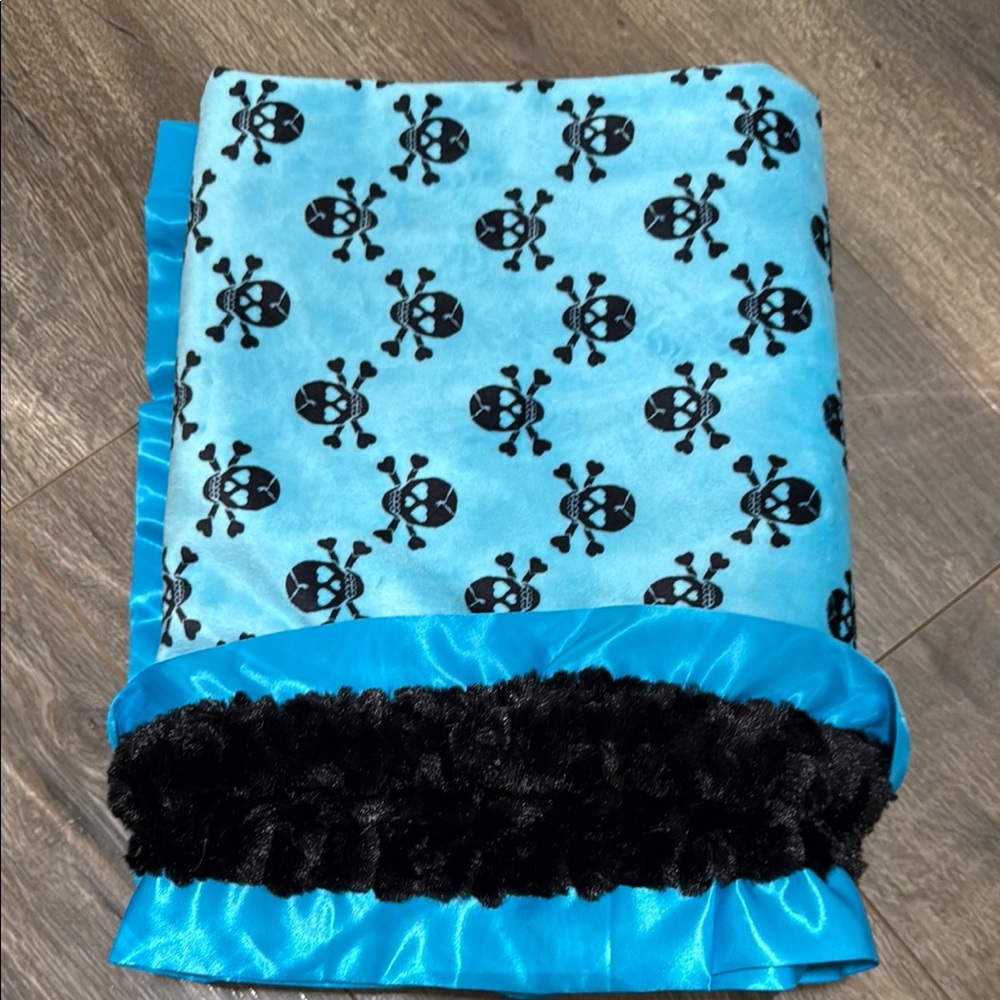Blue and black skull Minky blanket